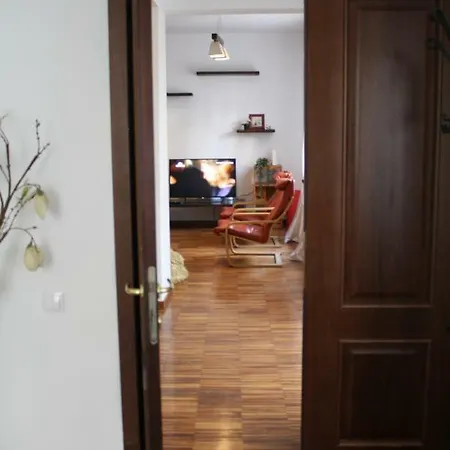 ★★★★★ 3bdrm Spacious House 6+ Guests