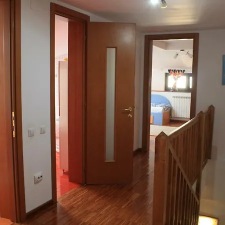 ★★★★★ 3bdrm Spacious House 6+ Guests Dom wakacyjny