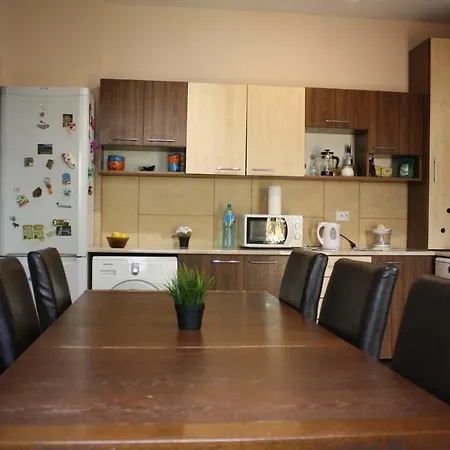 ★★★★★ 3bdrm Spacious House 6+ Guests