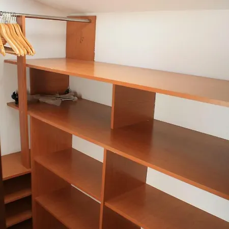 Case de vacanță ★★★★★ 3bdrm Spacious House 6+ Guests