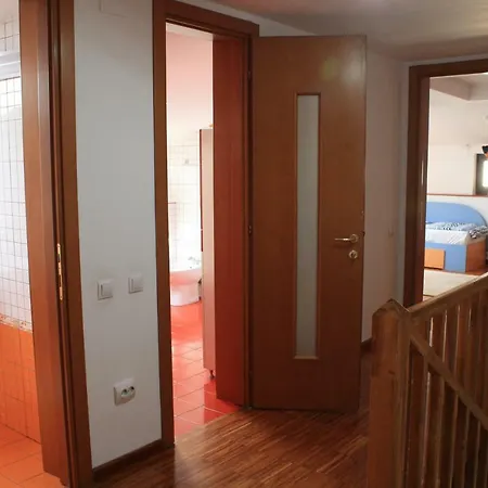 Case de vacanță ★★★★★ 3bdrm Spacious House 6+ Guests Bucureşti