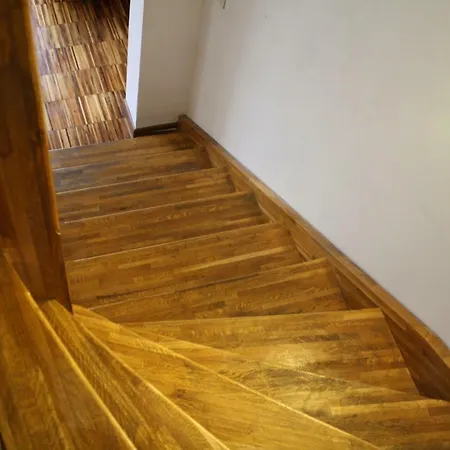 ★★★★★ 3bdrm Spacious House 6+ Guests * Bucureşti
